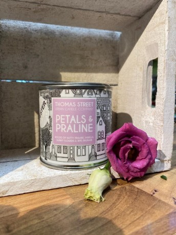 Petals & Praline